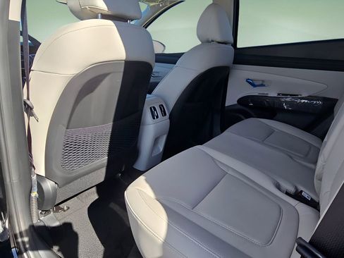 New 2026 Hyundai Tucson Limited image 15