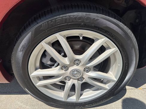 Used 2012 MAZDA MX-5 Miata Sport w/ Convenience Pkg RWD image 16