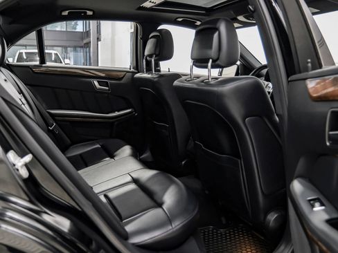 Used 2013 Mercedes-Benz E 350 4MATIC Sedan w/ Premium 1 Pkg image 41