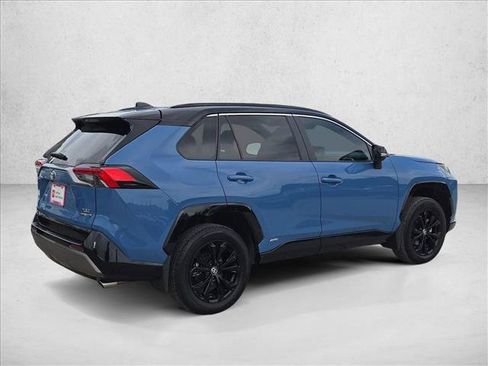 Used 2024 Toyota RAV4 XSE w/ Weather Package AWD/4WD image 5