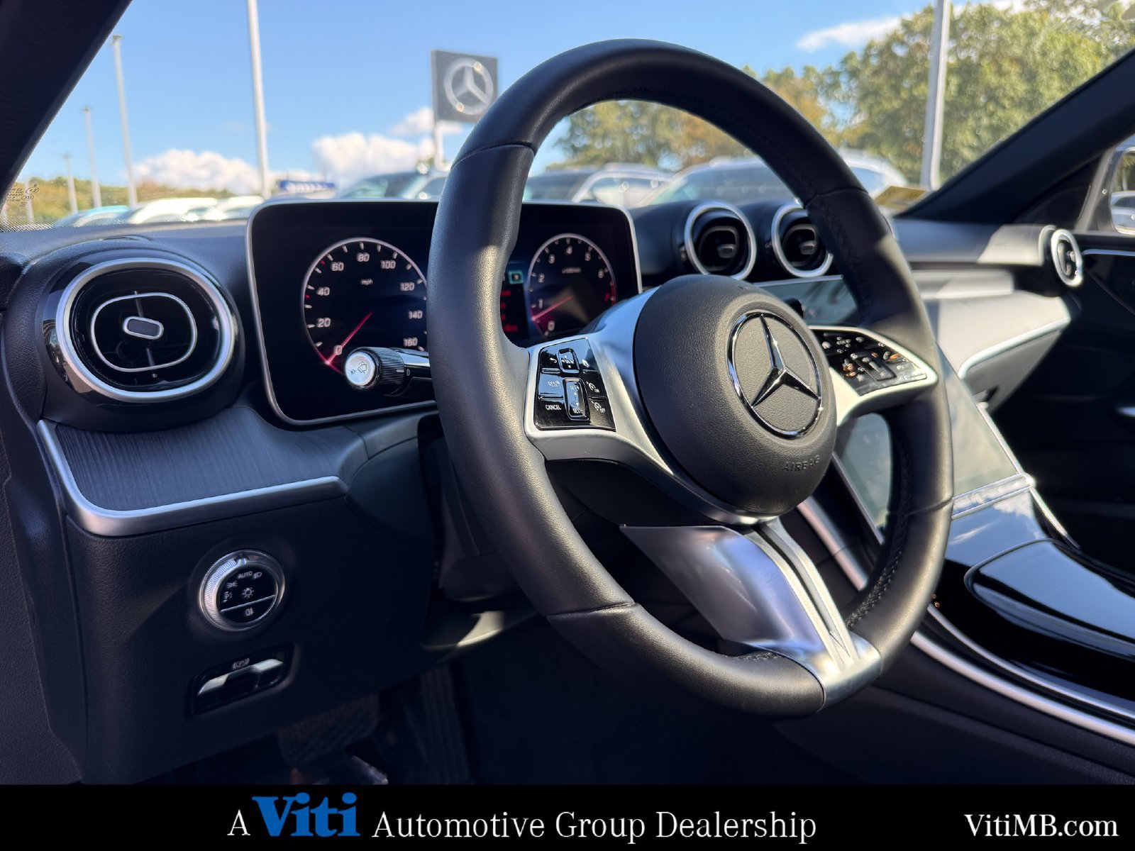 Certified 2024 Mercedes-Benz C 300 4MATIC Sedan image 17