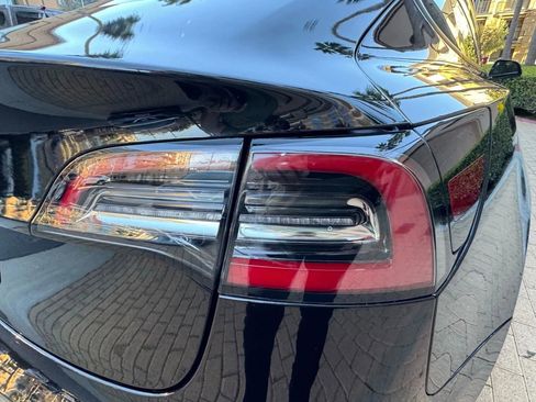 Used 2023 Tesla Model 3 Standard Range image 40