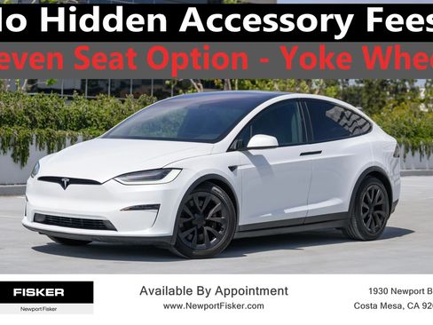 Used 2022 Tesla Model X image 1