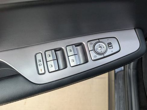 Used 2022 Hyundai Palisade SEL w/ 8P Bench Seat Package AWD/4WD image 21