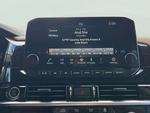 Used 2023 Nissan Pathfinder Platinum w/ Cargo Package FWD image 13