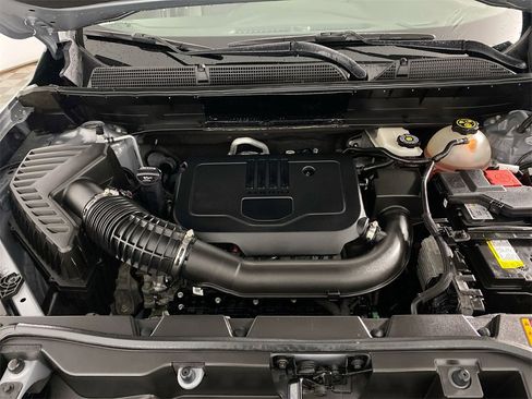 Used 2023 GMC Acadia SLE w/ Driver Convenience Package image 25