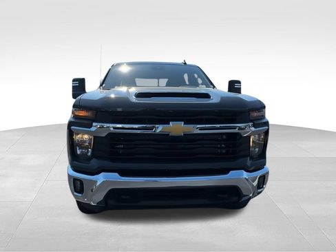New 2026 Chevrolet Silverado 3500 LT AWD/4WD image 3