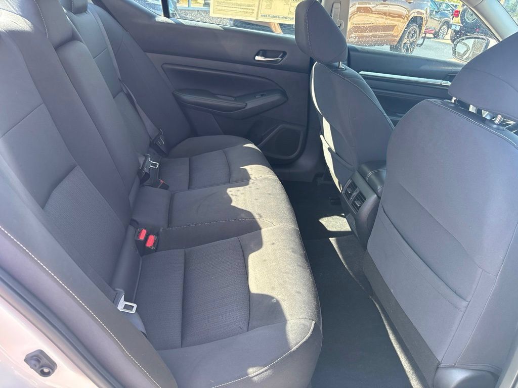 Used 2019 Nissan Altima 2.5 SV AWD/4WD image 18