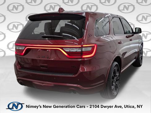 Used 2022 Dodge Durango R/T w/ Blacktop Package AWD/4WD image 2