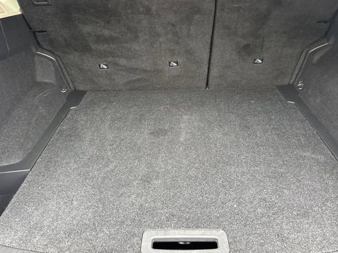 Used 2025 Nissan Rogue SV FWD image 17
