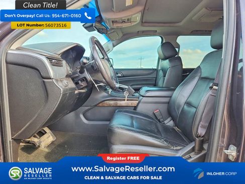 Used 2016 Chevrolet Suburban LT RWD image 9