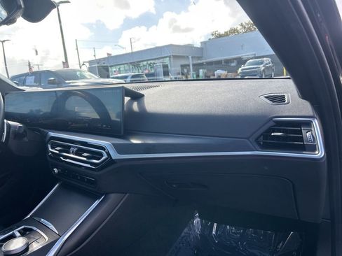 Used 2024 BMW 330i Sedan image 24