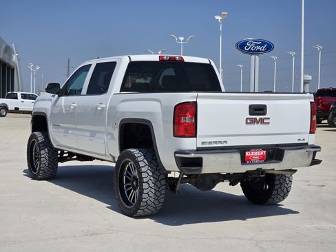 Used 2016 GMC Sierra 1500 SLE w/ SLE Value Package AWD/4WD image 5