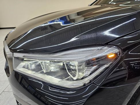 Used 2018 BMW M760i xDrive AWD/4WD image 10