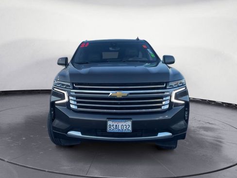 Used 2021 Chevrolet Tahoe High Country w/ Premium Package image 2