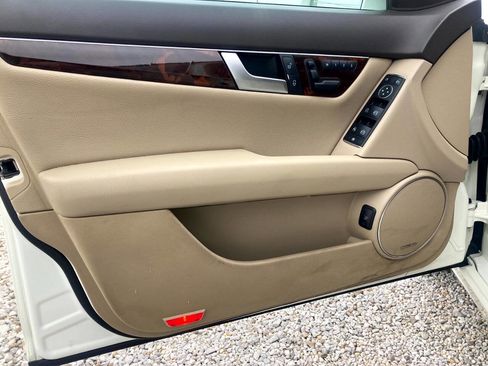 Used 2012 Mercedes-Benz C 300 4MATIC Sedan image 14