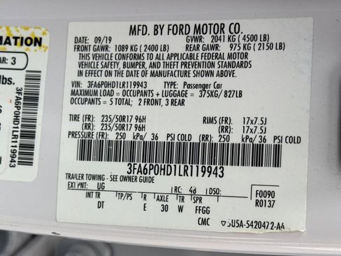 Used 2020 Ford Fusion SE image 24
