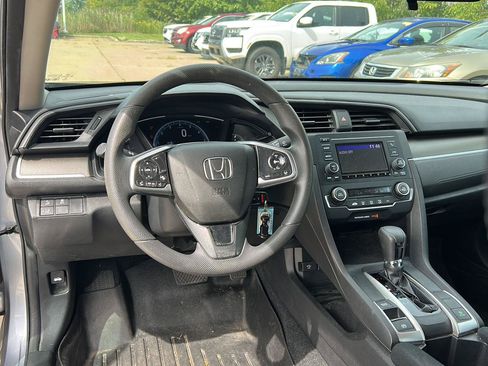 Used 2019 Honda Civic LX image 7