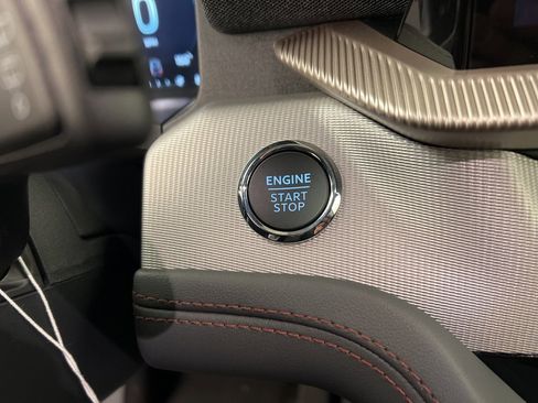 New 2026 Ford Explorer Active w/ Active Comfort Package image 17