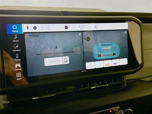 Used 2025 Jeep Wrangler Sport S image 6