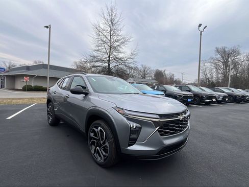 New 2026 Chevrolet Trax RS image 7