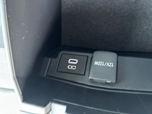 New 2026 Toyota Corolla SE FWD image 37