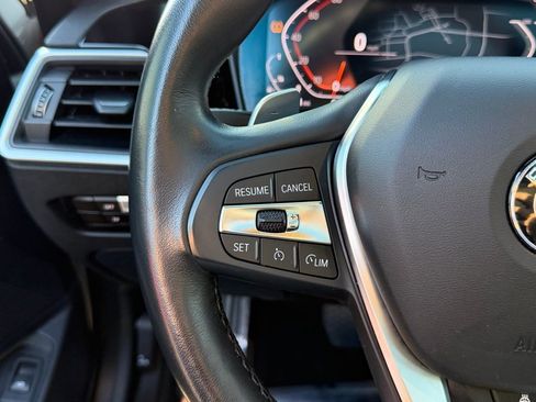 Used 2019 BMW 330i xDrive 330i xDrive w/ Convenience Package image 16