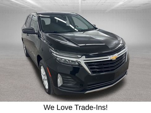 Used 2024 Chevrolet Equinox LT w/ LPO, Floor Liner Package AWD/4WD image 3