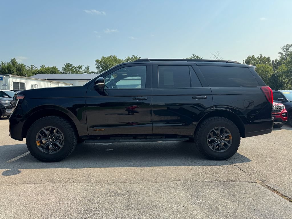Used 2026 Ford Expedition Tremor AWD/4WD image 8