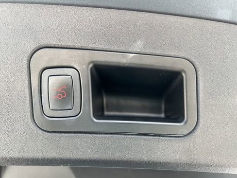 Used 2013 Tesla Model S Performance RWD image 44