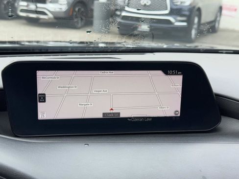 Used 2023 MAZDA MAZDA3 s image 21