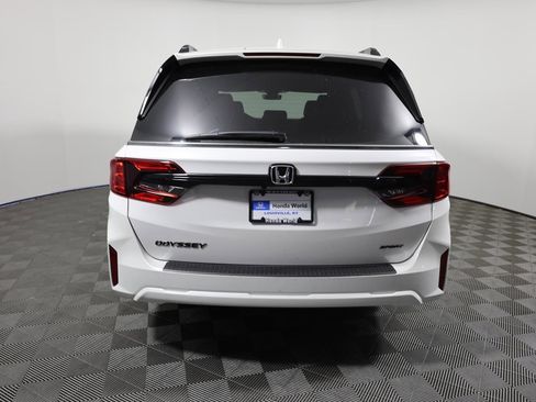 New 2026 Honda Odyssey Sport-L image 5