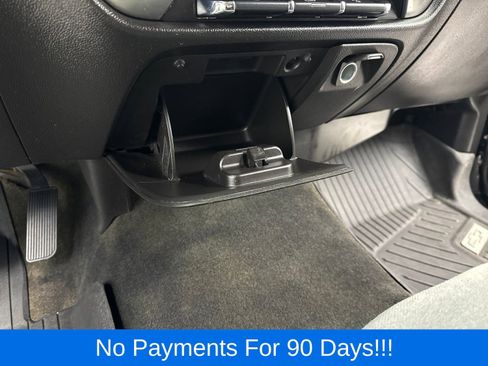 Used 2018 Chevrolet Silverado 1500 LT AWD/4WD image 21