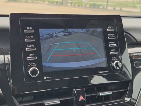 Used 2024 Toyota Camry SE FWD image 13