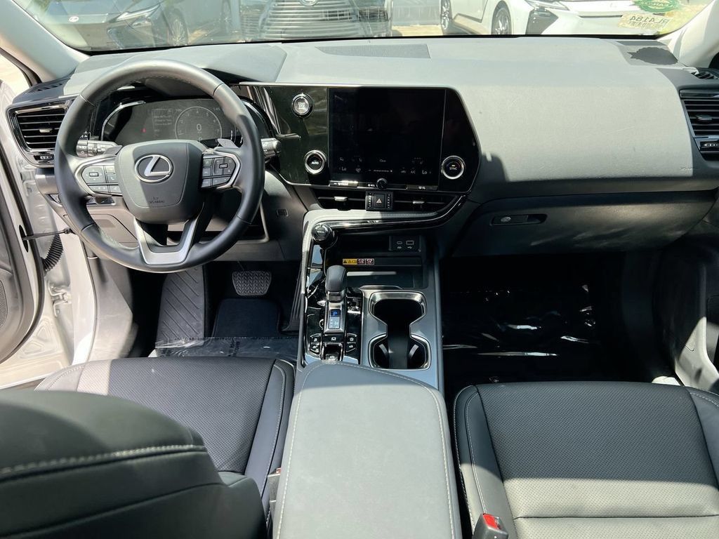 Certified 2025 Lexus NX 350 AWD w/ Accessory Package (Z1) image 20