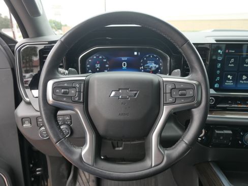 Used 2022 Chevrolet Silverado 1500 LT Trail Boss w/ LT Trail Boss Premium Package image 13