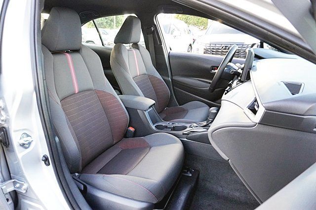 Used 2026 Toyota Corolla SE FWD image 19