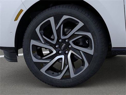 New 2026 Lincoln Navigator Reserve AWD/4WD image 19
