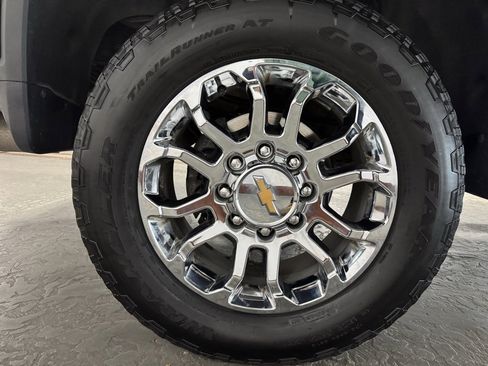 Used 2024 Chevrolet Silverado 3500 LTZ w/ LTZ Plus Package image 26