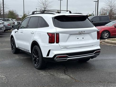 Used 2023 Kia Sorento SX image 4