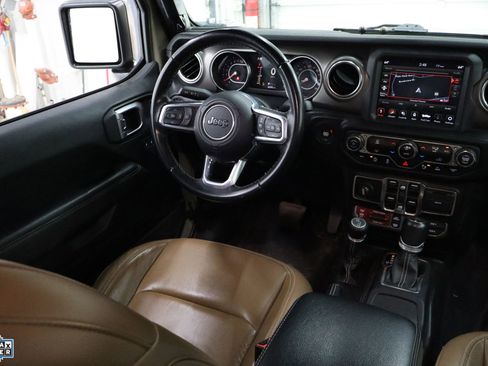 Used 2020 Jeep Gladiator Rubicon image 24
