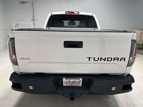 Used 2019 Toyota Tundra Platinum image 6