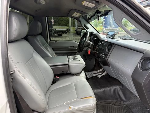 Used 2012 Ford F550 4x4 Regular Cab Super Duty w/ Snow Plow Prep Pkg image 32