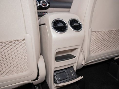 Used 2025 Mercedes-Benz GLA 250 image 24