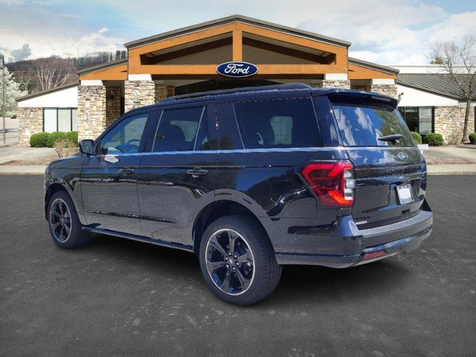 New 2024 Ford Expedition Limited RWD image 7