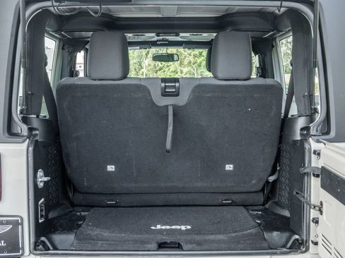 Used 2016 Jeep Wrangler Sport w/ Quick Order Package 24S AWD/4WD image 21