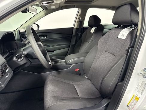 Used 2025 Honda Accord SE image 16