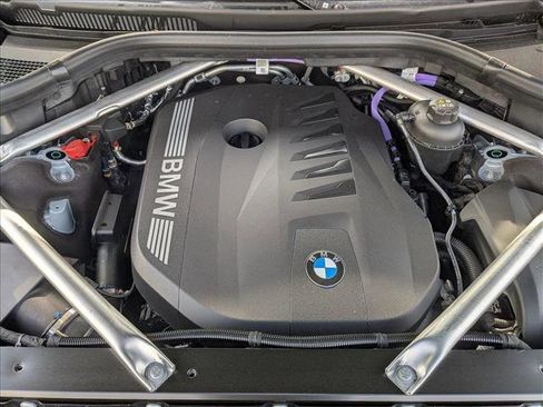 New 2026 BMW X7 xDrive40i w/ M Sport Package image 18