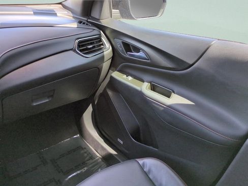 Used 2023 Chevrolet Equinox RS w/ RS Leather Package image 15