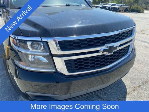 Used 2018 Chevrolet Tahoe LT w/ LT Midnight Edition RWD image 7